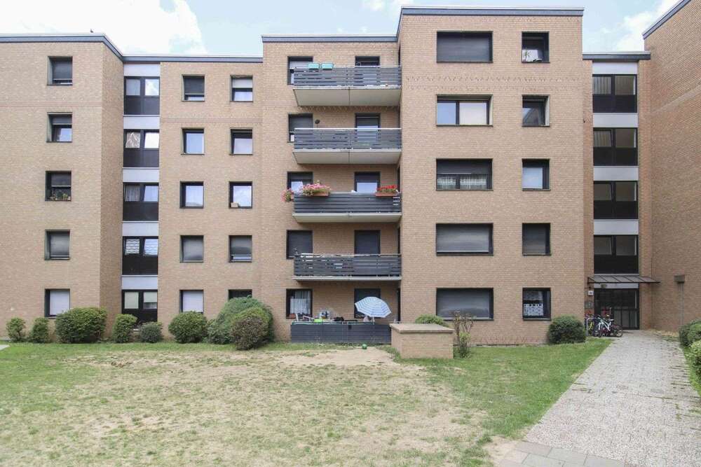 Thumbnail-Wohnung zum Kaufen in Bergheim 78.000,00 € 71.01 m²