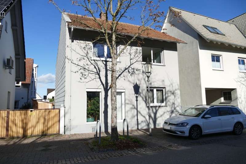 Thumbnail-Haus zum Kaufen in Rheinstetten 390.000,00 € 104 m²