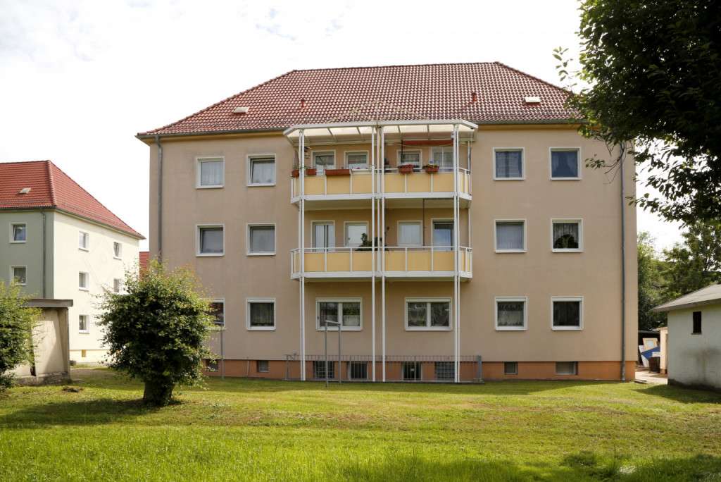 Thumbnail-Wohnung zum Mieten in Weißenfels 466,70 € 71.8 m²