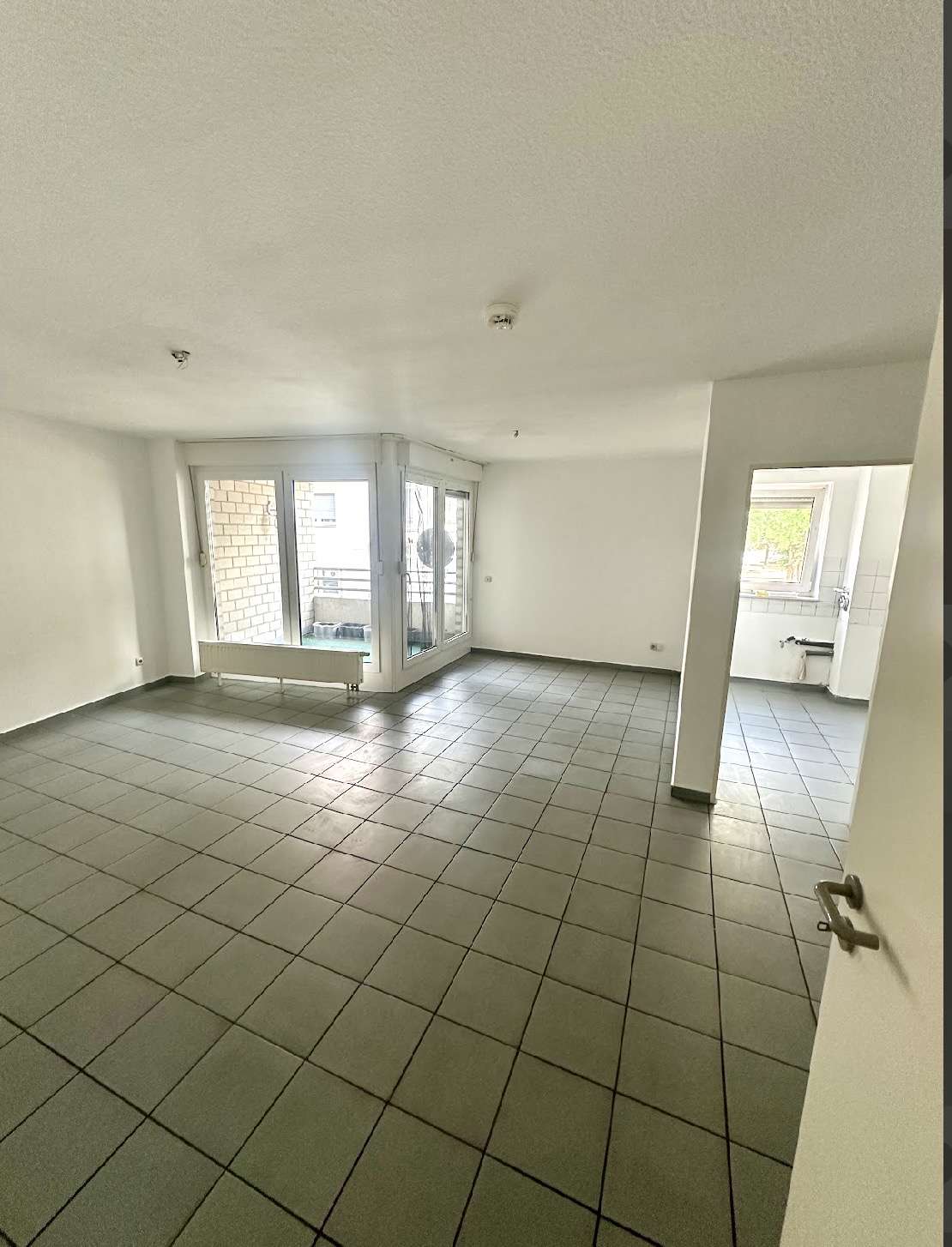 Thumbnail-Wohnung zum Kaufen in Mönchengladbach 149.000,00 € 66 m²