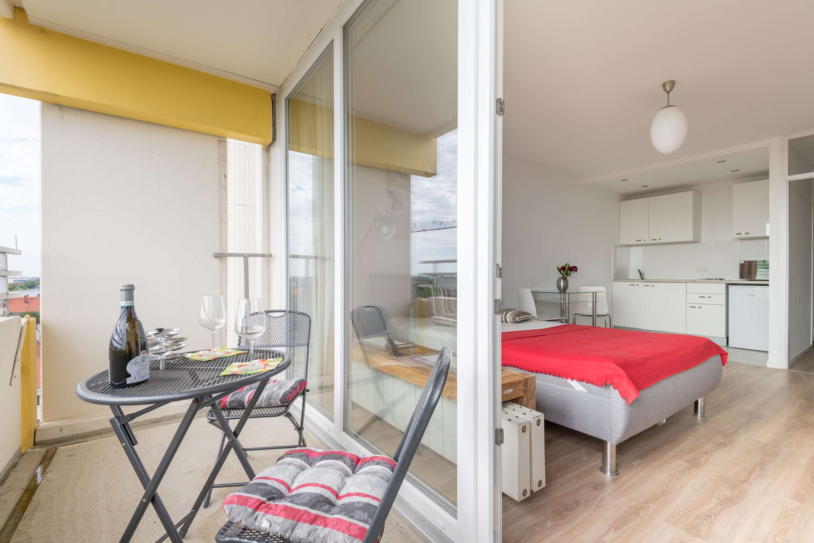 Thumbnail-Wohnung zum Kaufen in Muenchen 327.000,00 € 32.4 m²