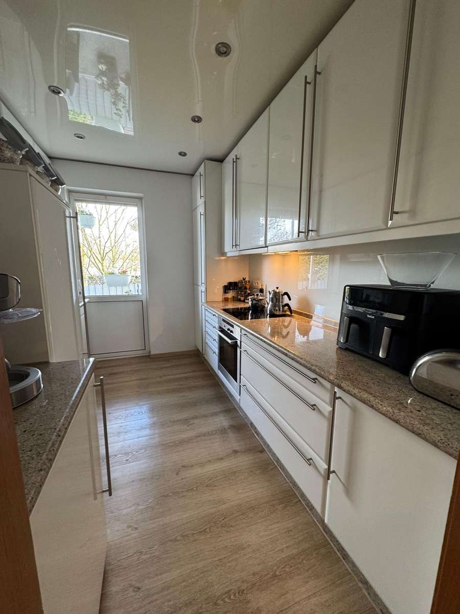 Thumbnail-Wohnung zum Kaufen in Mülheim an der Ruhr 330.000,00 € 90 m²