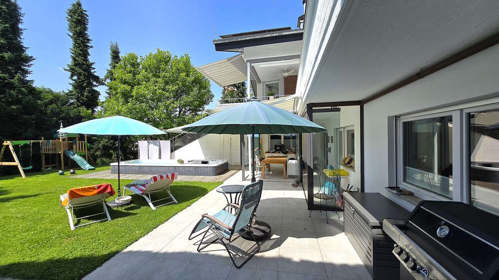 Thumbnail-Haus zum Kaufen in Offenburg 1.295.000,00 € 292 m²