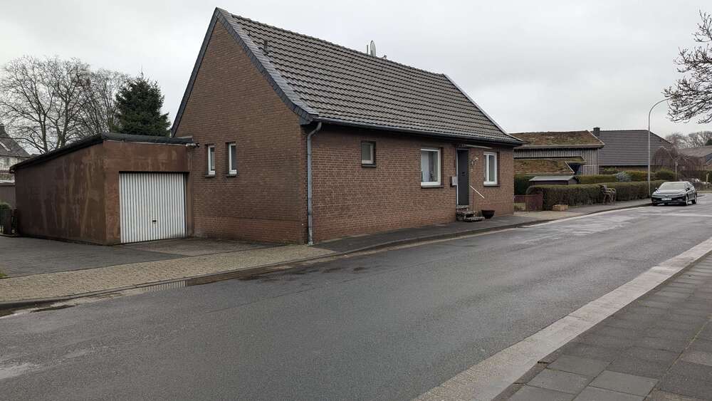 Thumbnail-Haus zum Kaufen in Rheinberg Eversael 325.000,00 € 100 m²