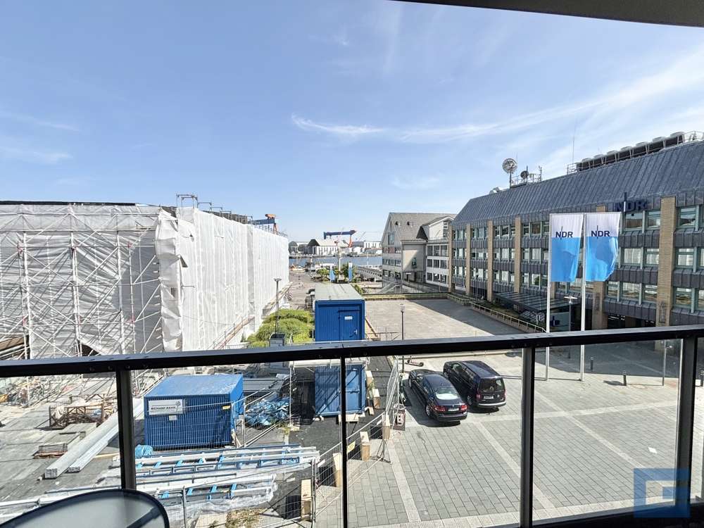 Thumbnail-Wohnung zum Mieten in Kiel 1.456,00 € 91.39 m²
