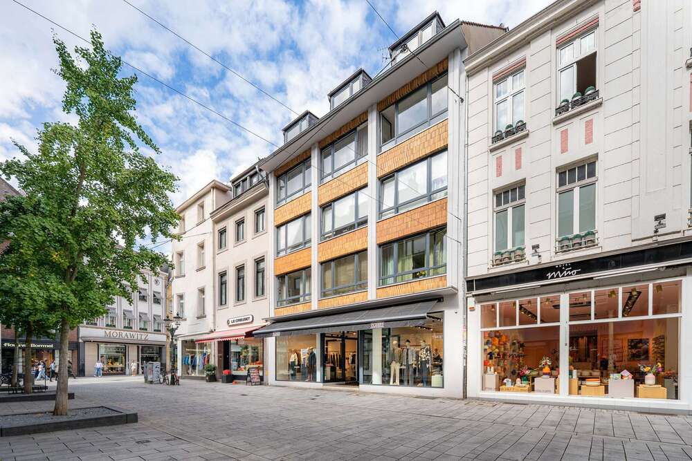 Thumbnail-Haus zum Kaufen in Düsseldorf 7.250.000,00 € 393 m²