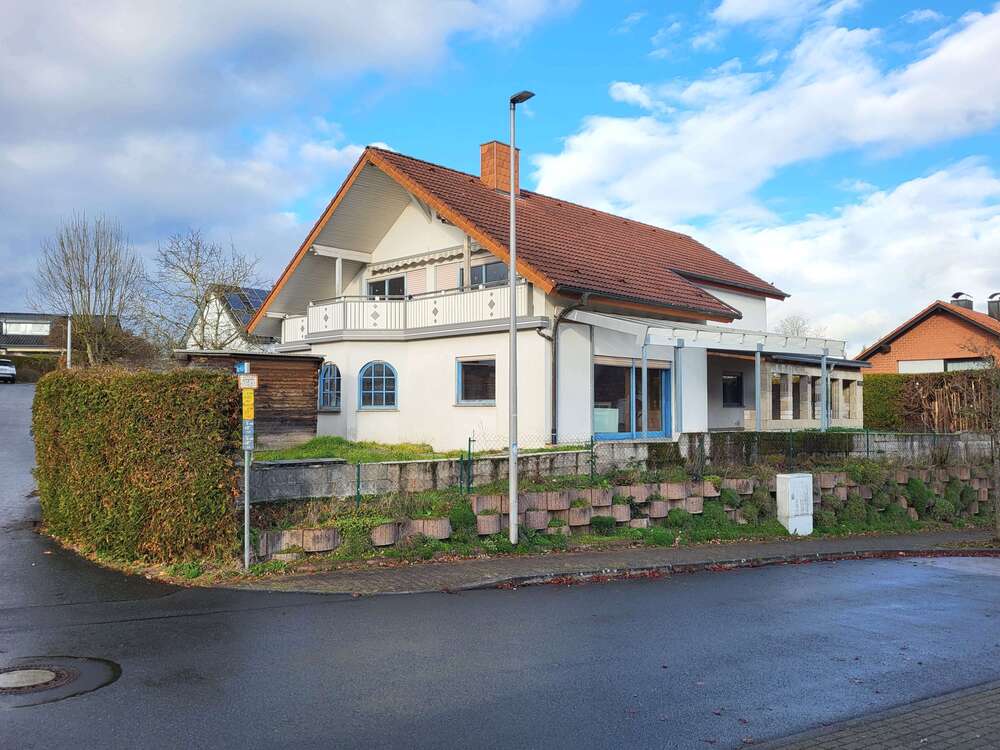Thumbnail-Haus zum Kaufen in Buchen 498.000,00 € 208 m²