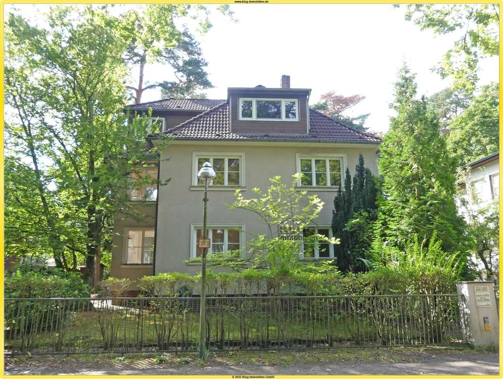 Thumbnail-Haus zum Kaufen in Berlin 790.000,00 € 219 m²