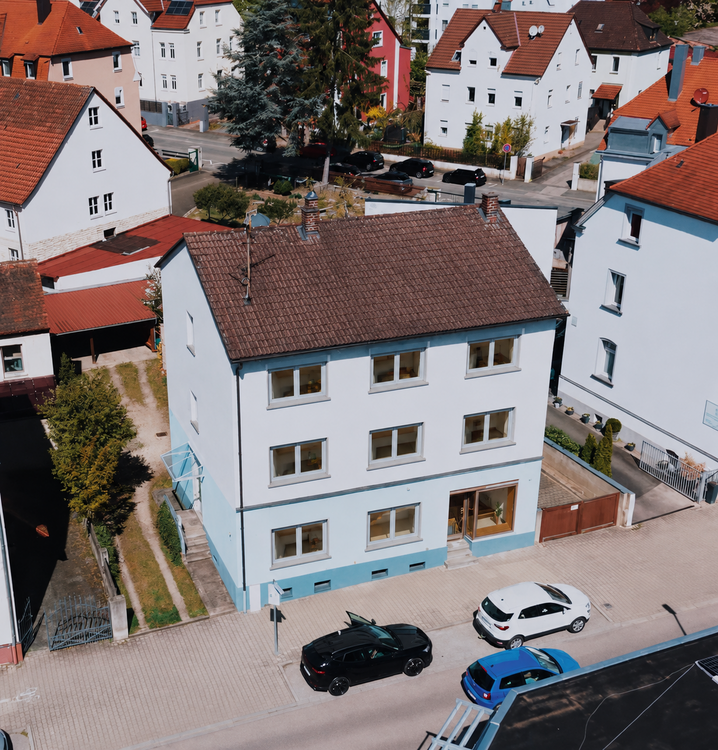 Thumbnail-Haus zum Kaufen in Schwabach 545.000,00 € 260 m²