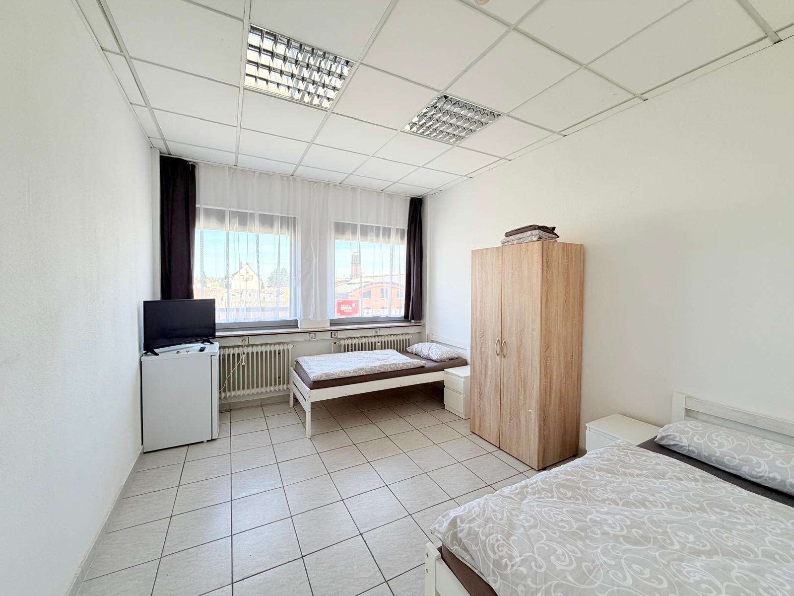 Thumbnail-Wohnung zum Mieten in Mannheim 2.340,00 € 169 m²
