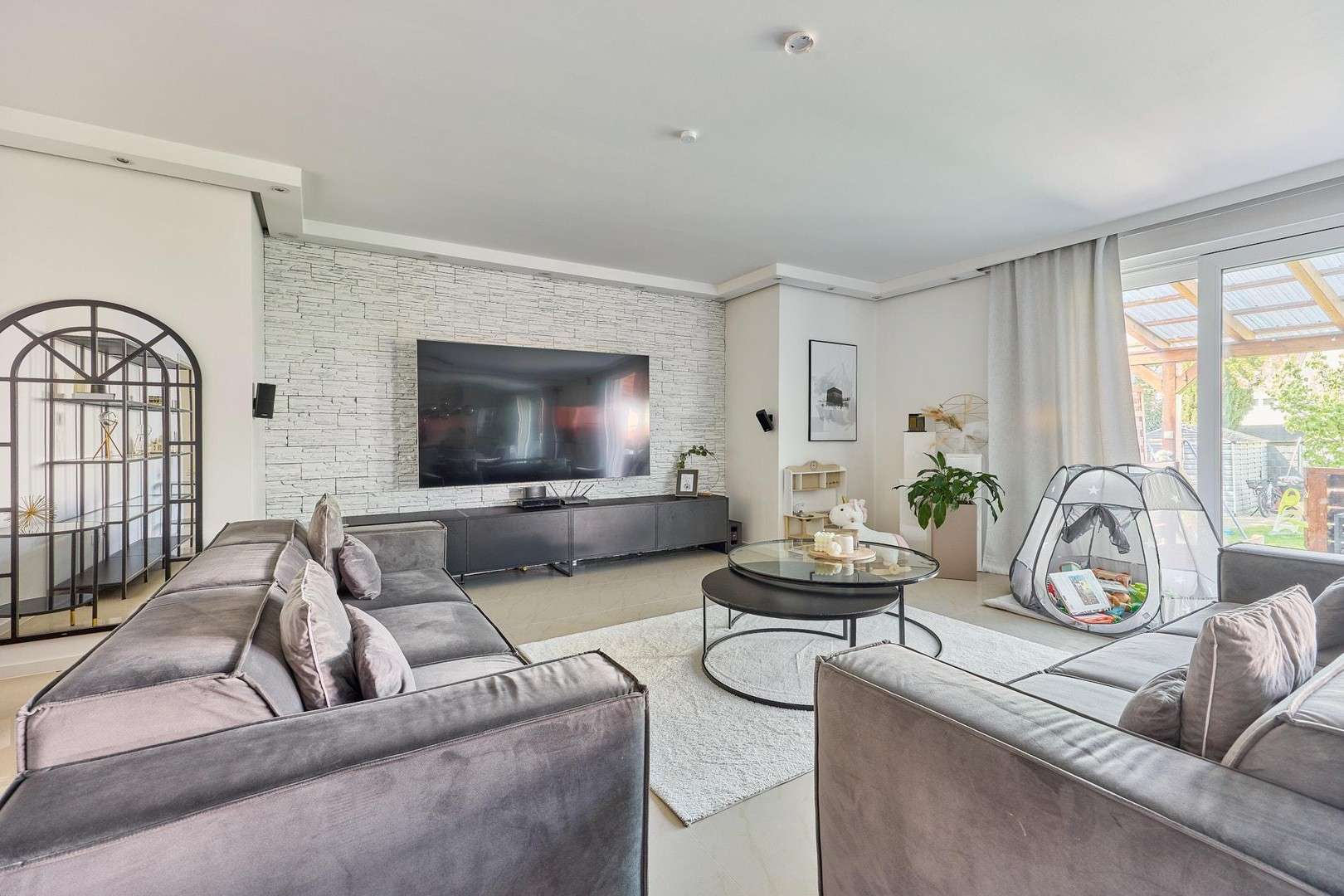 Thumbnail-Haus zum Kaufen in Ludwigshafen 999.500,00 € 314 m²