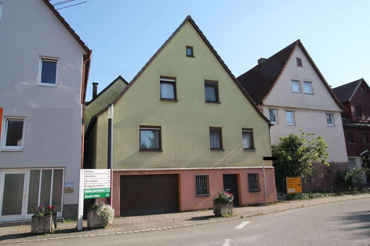 Thumbnail-Haus zum Kaufen in Cleebronn 275.000,00 € 181 m²
