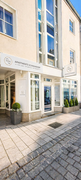Thumbnail-Einzelhandel in Schwandorf 800,00 € 154.88 m²