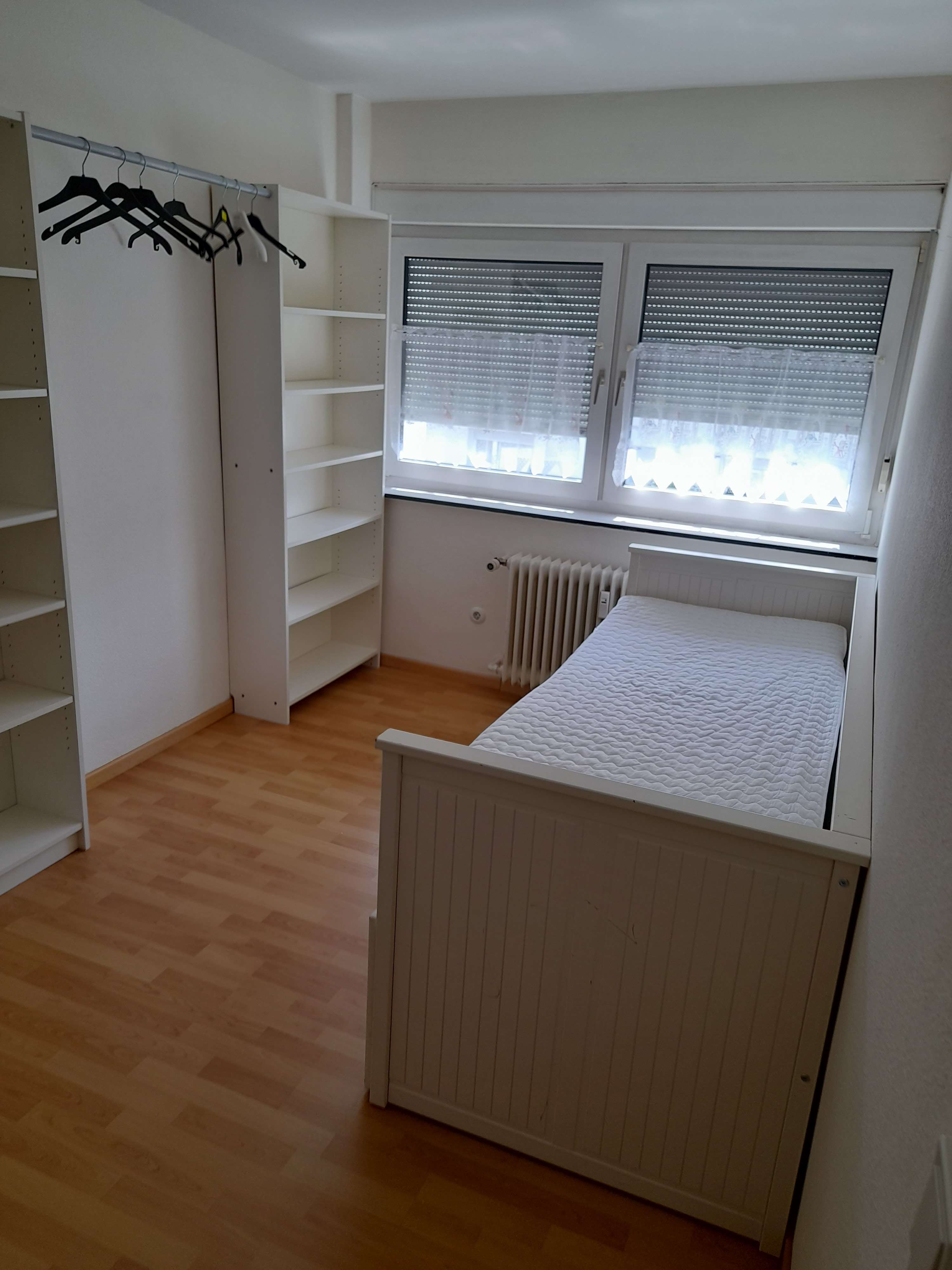 Thumbnail-Wohnung zum Mieten in Kelsterbach 325,00 € 13.5 m²