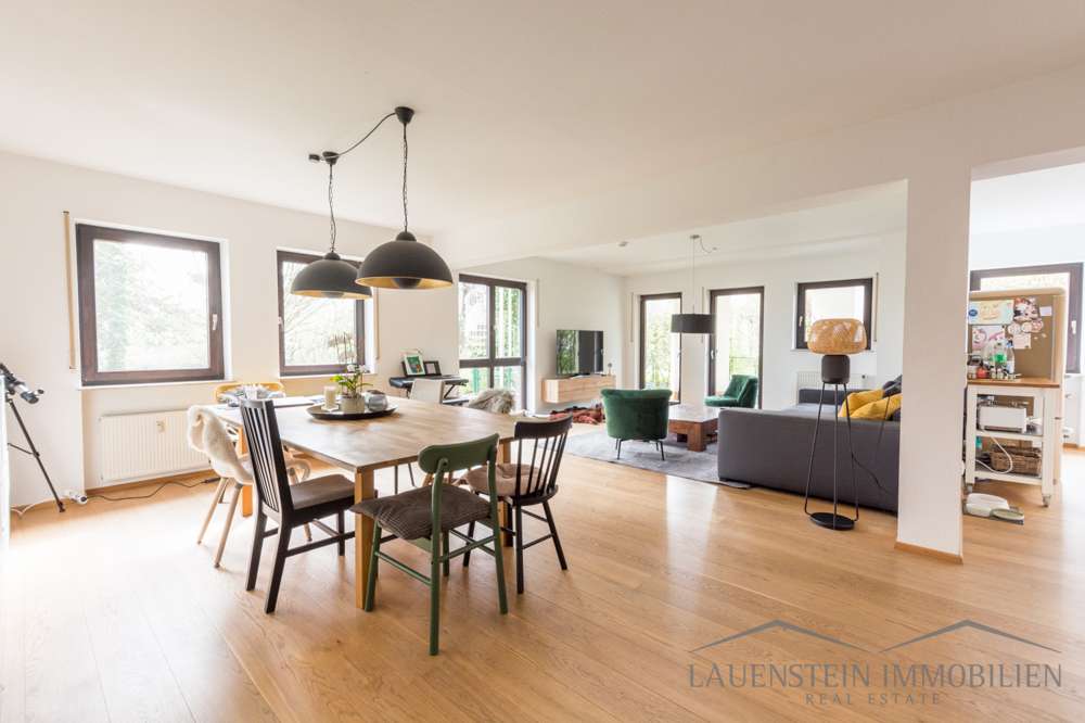 Thumbnail-Wohnung zum Mieten in Wiesbaden Igstadt 1.700,00 € 138.35 m²