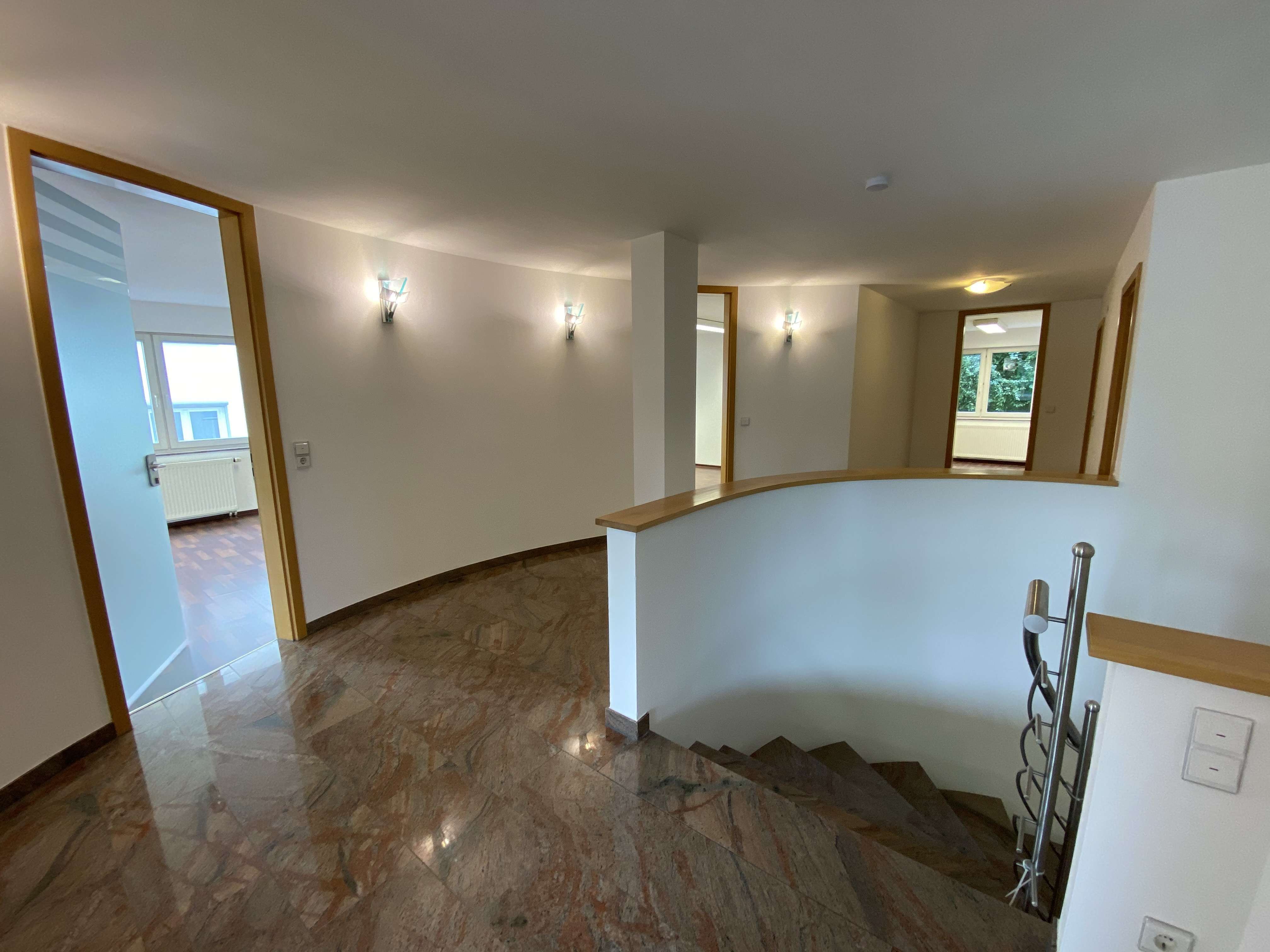 Thumbnail-Wohnung zum Mieten in Filderstadt-Bonlanden 3.300,00 € 261 m²