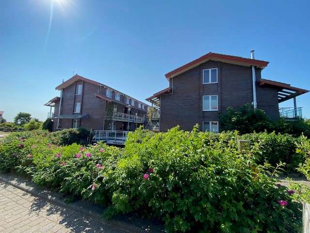 Thumbnail-Wohnung zum Kaufen in Hohen Wieschendorf 299.000,00 € 98 m²