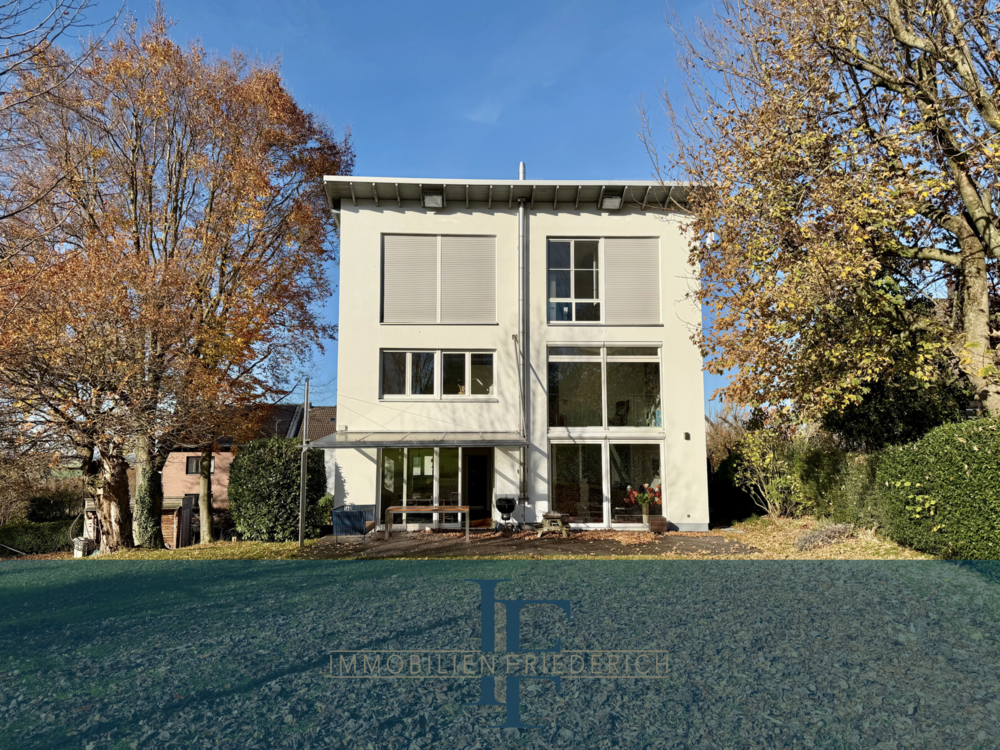 Thumbnail-Haus zum Mieten in Aachen 3.800,00 € 330 m²