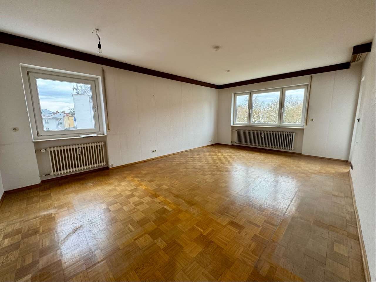 Thumbnail-Wohnung zum Kaufen in Traunreut 270.000,00 € 85 m²