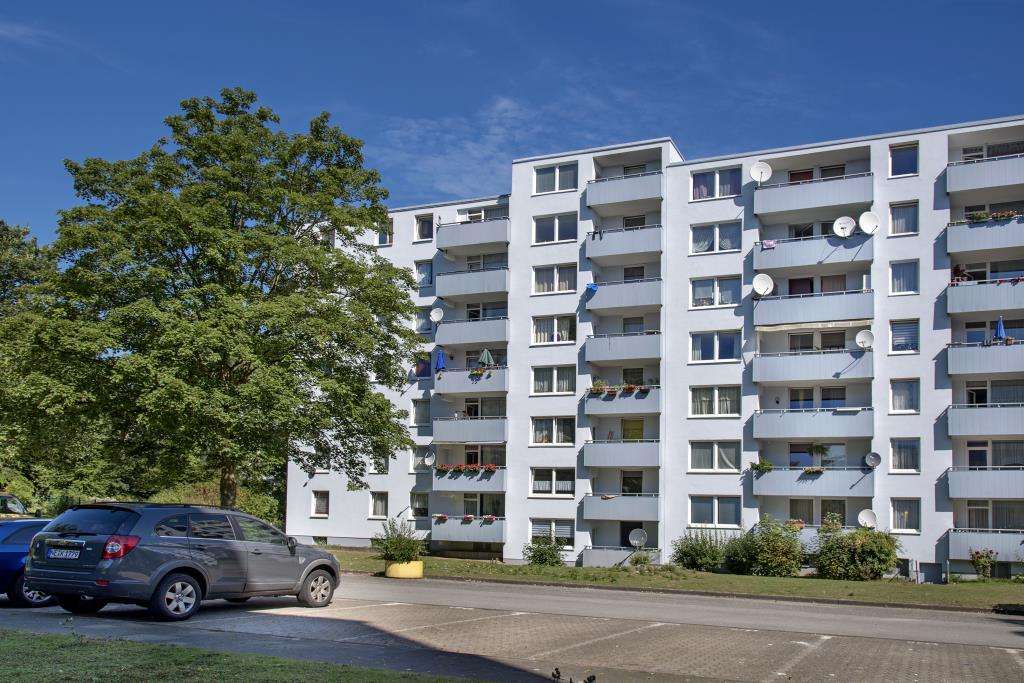 Thumbnail-Wohnung zum Mieten in Neuss 759,00 € 71.99 m²