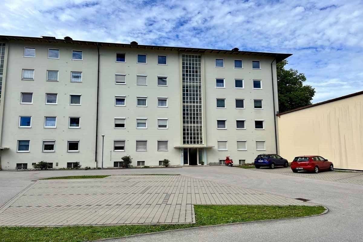 Thumbnail-Wohnung zum Kaufen in Trostberg 180.000,00 € 64 m²