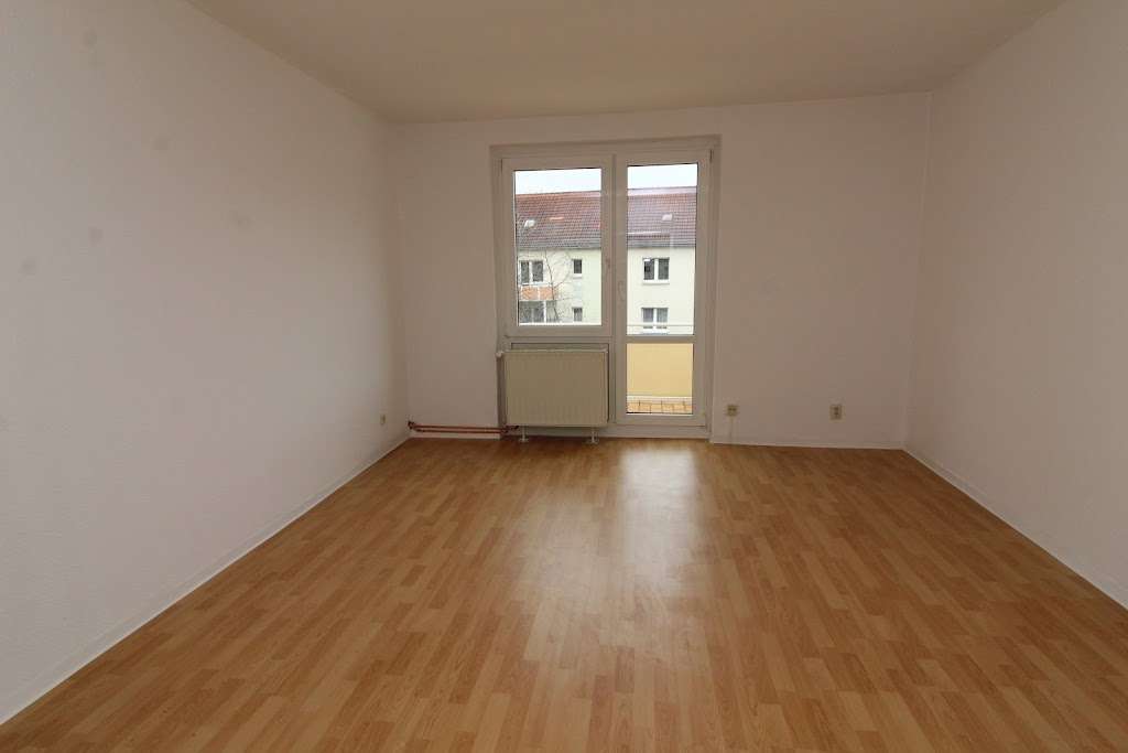 Thumbnail-Wohnung zum Mieten in Merseburg 288,00 € 47.95 m²