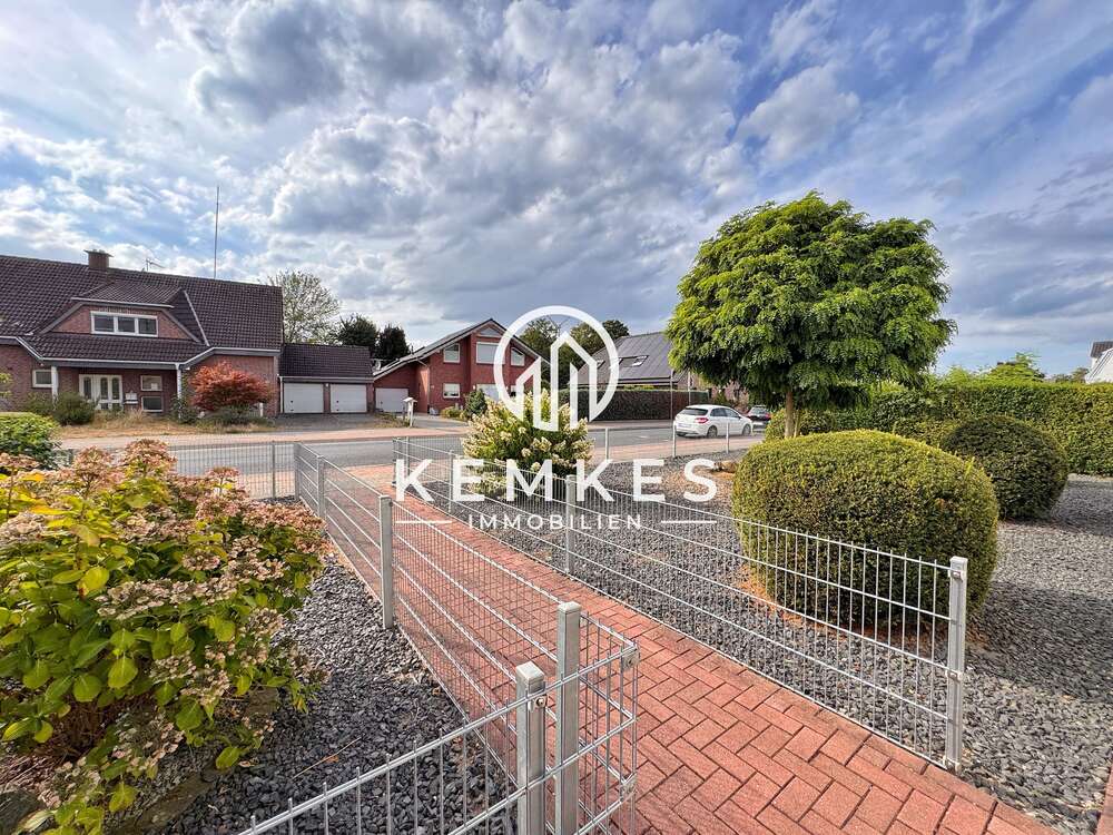 Thumbnail-Wohnung zum Kaufen in Rees 185.000,00 € 136.06 m²