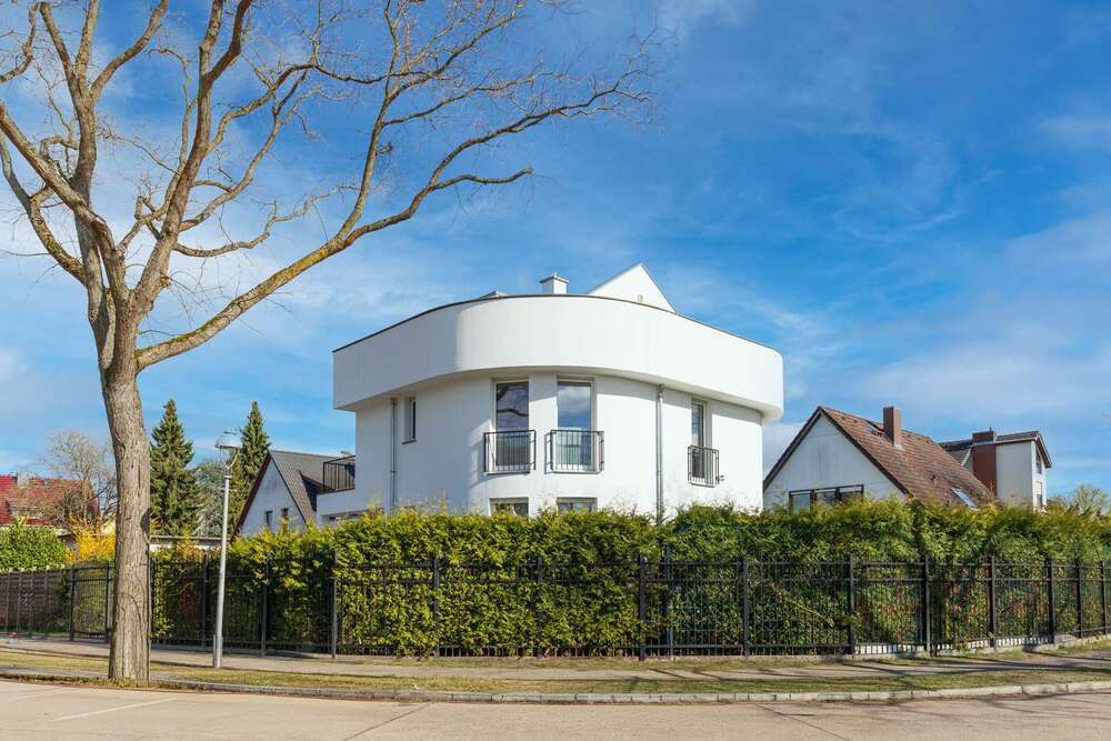 Thumbnail-Haus zum Kaufen in Berlin 2.200.000,00 € 275 m²