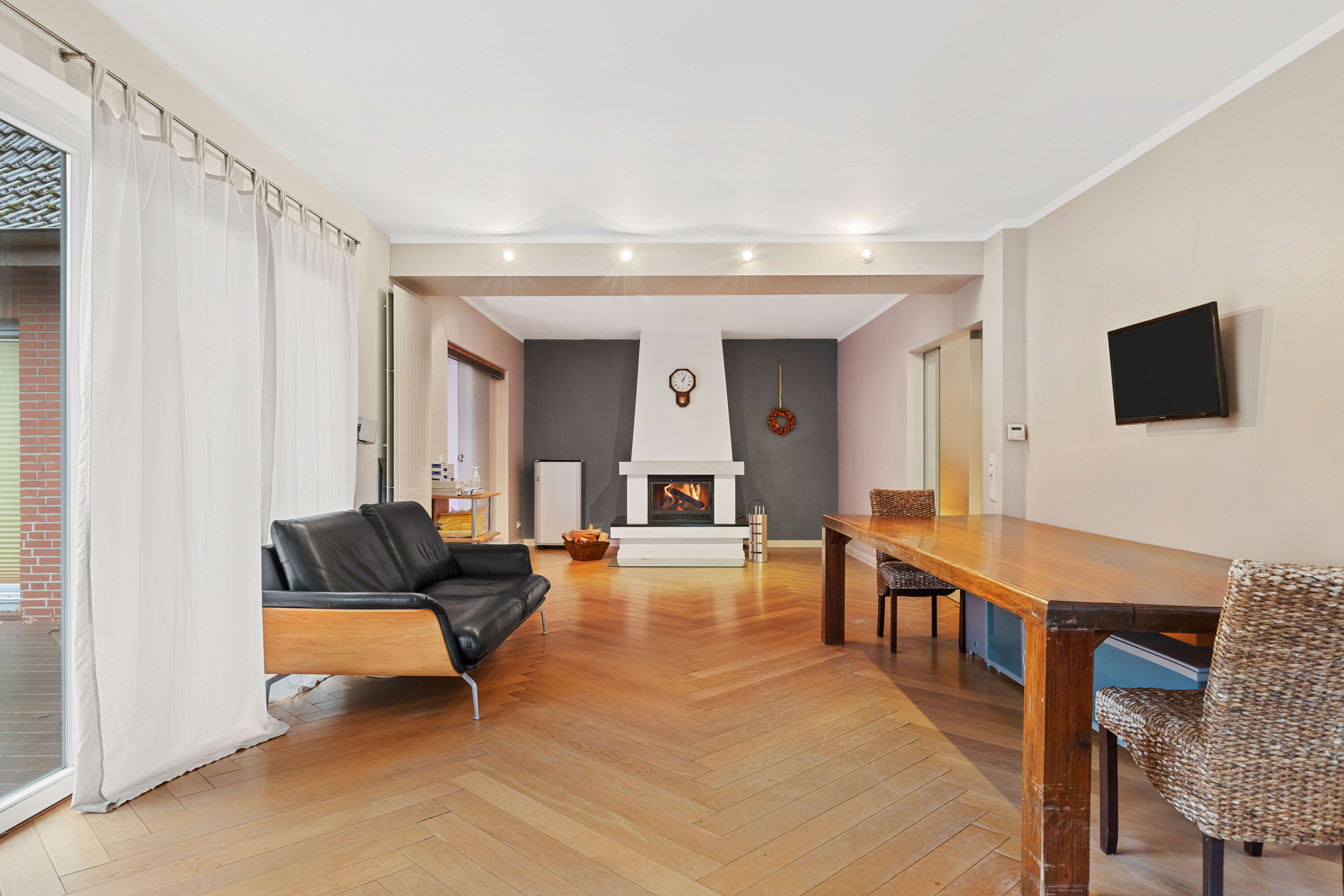 Thumbnail-Haus zum Kaufen in Pinneberg 1.390.000,00 € 311 m²