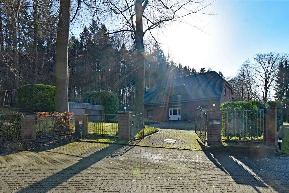 Thumbnail-Haus zum Kaufen in Aumühle 1.250.000,00 € 344 m²
