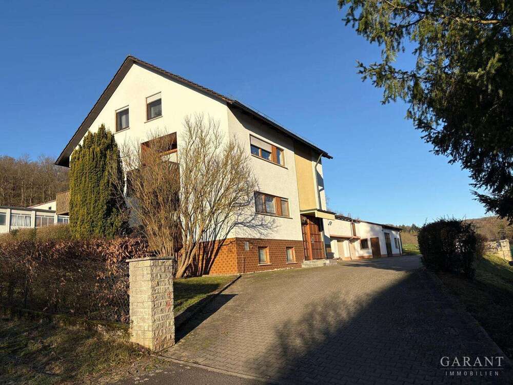 Thumbnail-Haus zum Kaufen in Ebrach 449.000,00 € 302 m²
