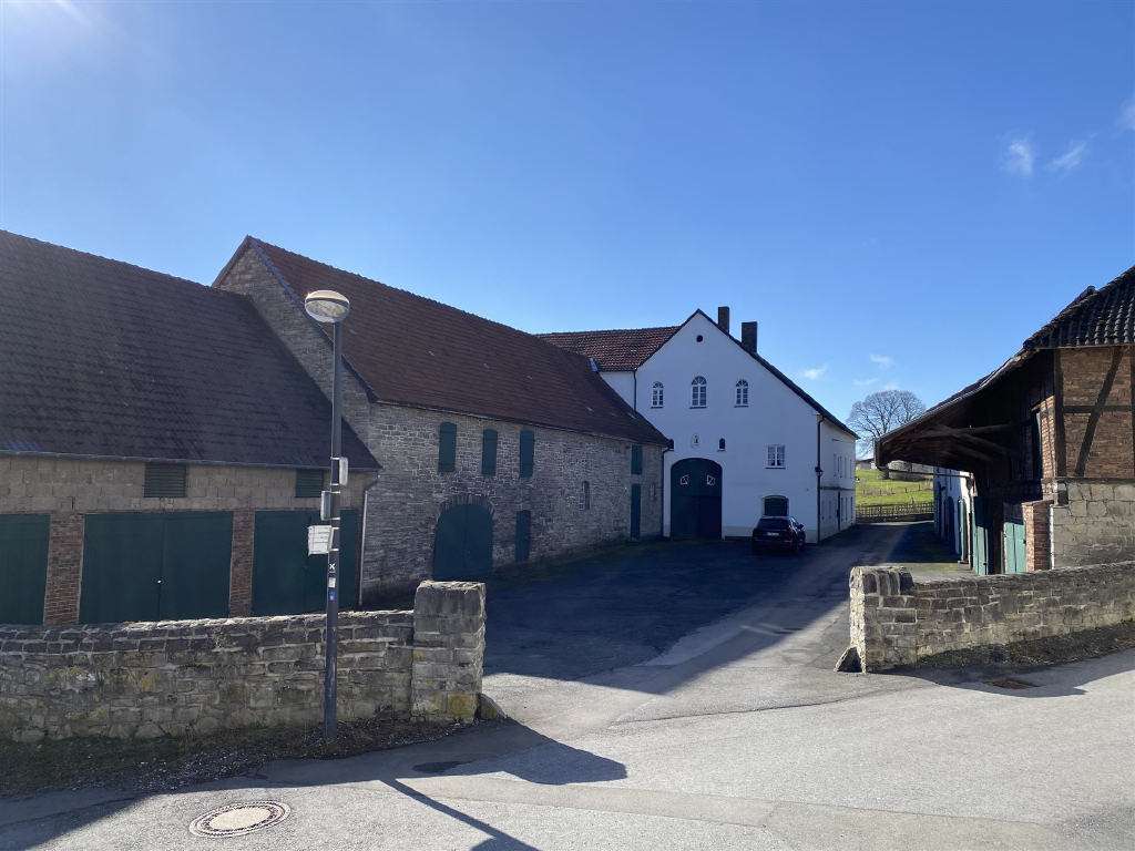 Thumbnail-Haus zum Kaufen in Balve-Langenholthausen 290.000,00 € 175 m²