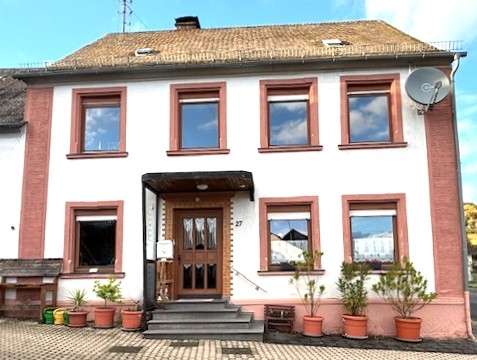 Thumbnail-Haus zum Kaufen in Morbach Elzerath 122.000,00 € 150.37 m²