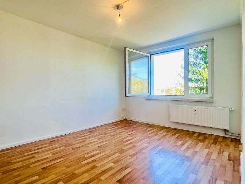 Thumbnail-Wohnung zum Mieten in Freital 179,61 € 25.12 m²
