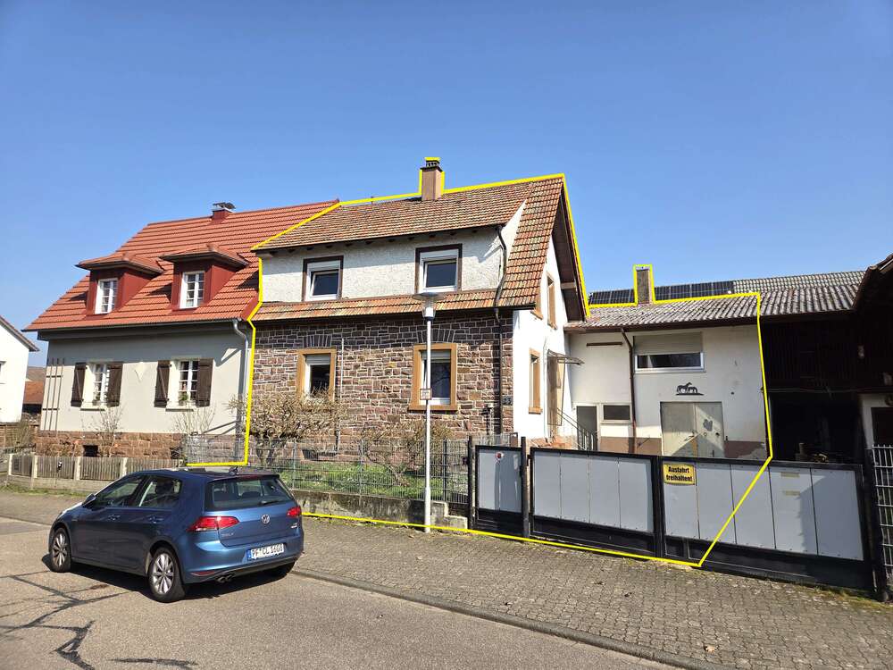 Thumbnail-Haus zum Kaufen in Karlsruhe 299.000,00 € 124 m²