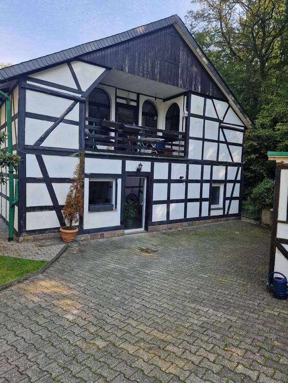 Thumbnail-Wohnung zum Kaufen in Solingen 155.000,00 € 84 m²