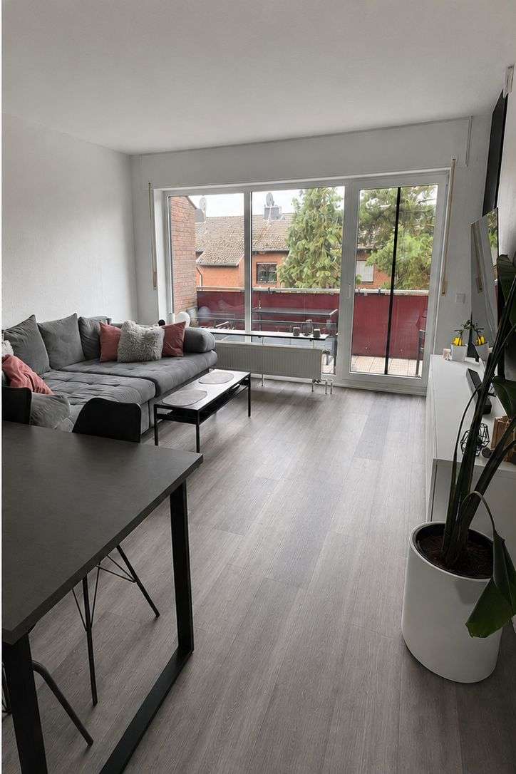 Thumbnail-Wohnung zum Mieten in Grevenbroich 1.150,00 € 85 m²