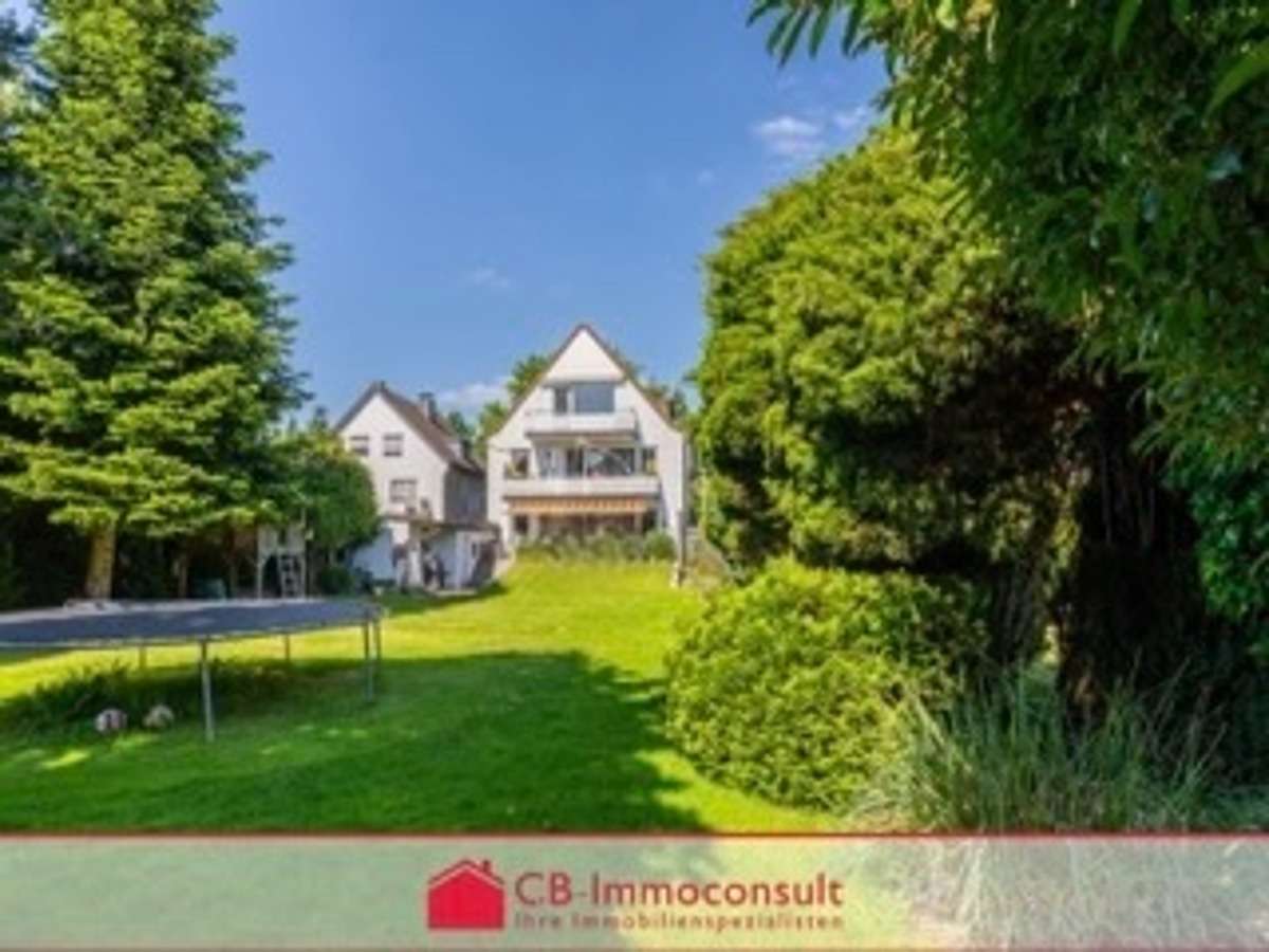 Thumbnail-Haus zum Kaufen in Düsseldorf 998.000,00 € 285 m²