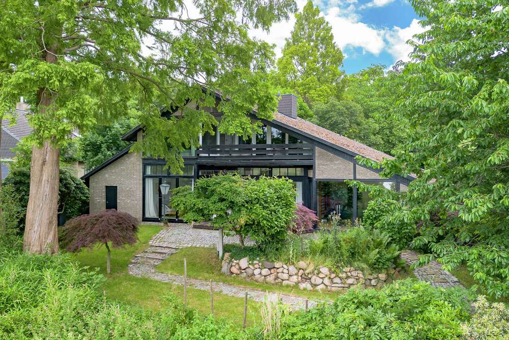 Thumbnail-Haus zum Kaufen in Stade 1.250.000,00 € 318 m²