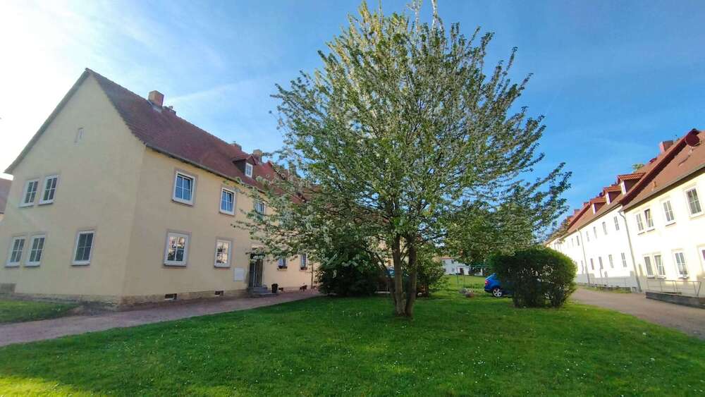 Thumbnail-Haus zum Kaufen in Bad Lauchstädt 230.000,00 € 200 m²