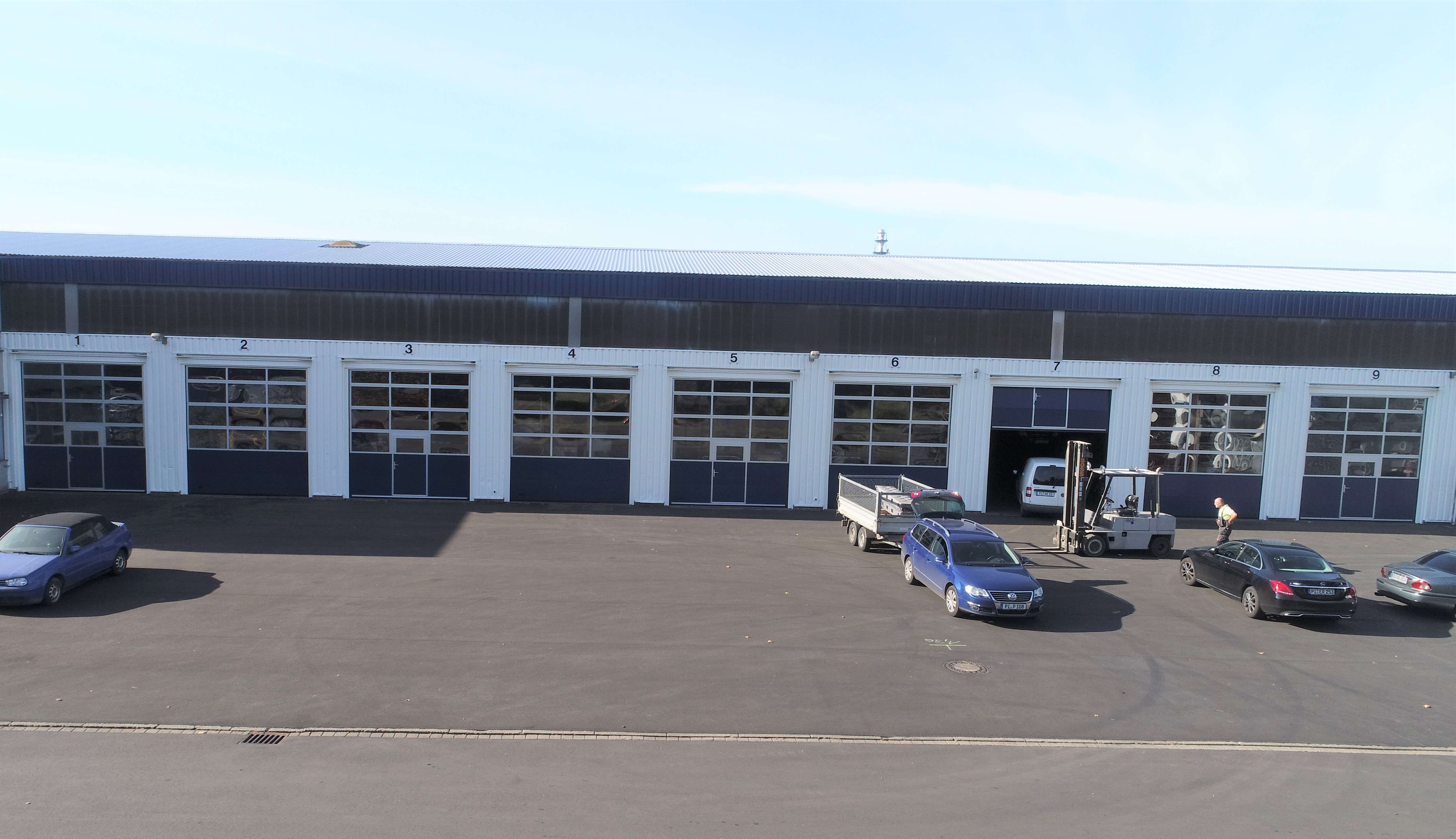 Thumbnail-Halle in Elmshorn 675,00 € 135 m²