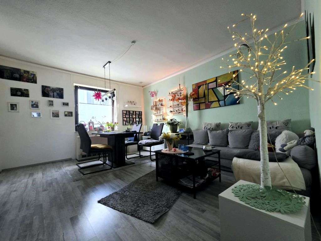 Thumbnail-Haus zum Mieten in Essen 1.350,00 € 100 m²