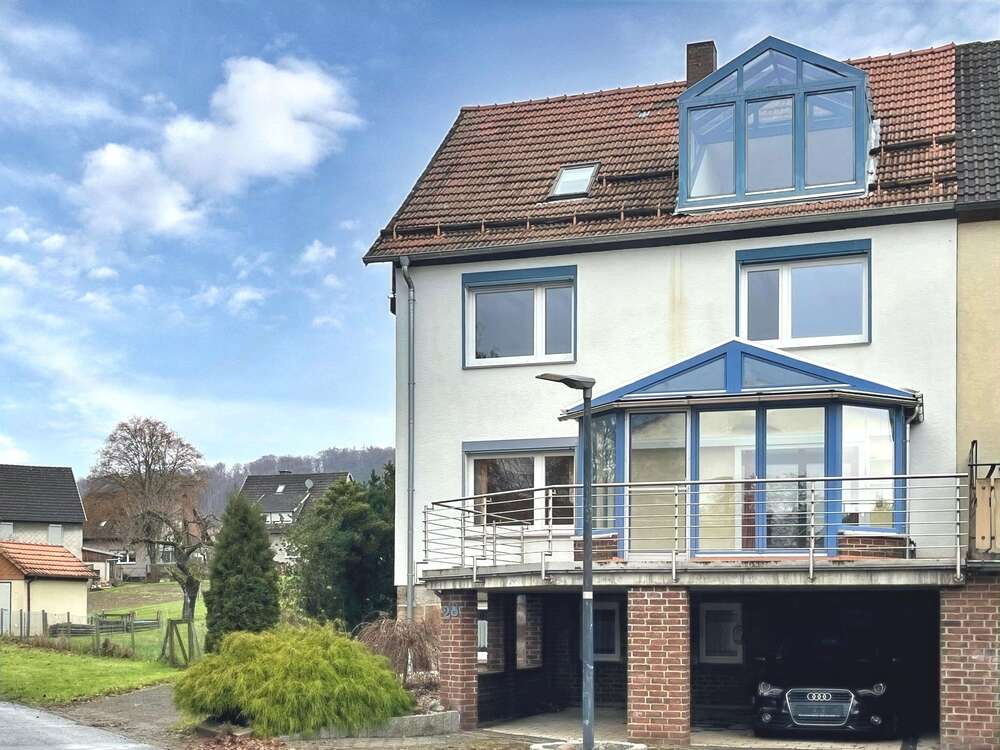 Thumbnail-Haus zum Kaufen in Uslar 199.000,00 € 186.49 m²
