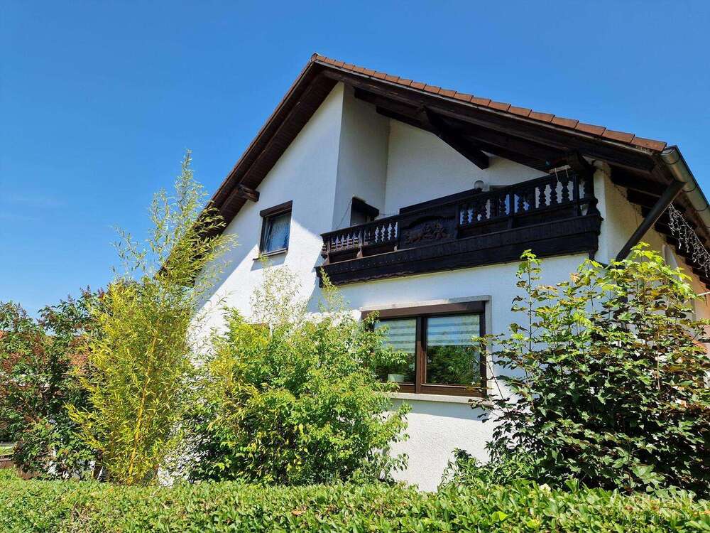 Thumbnail-Wohnung zum Kaufen in Lichtenfels 120.000,00 € 124 m²