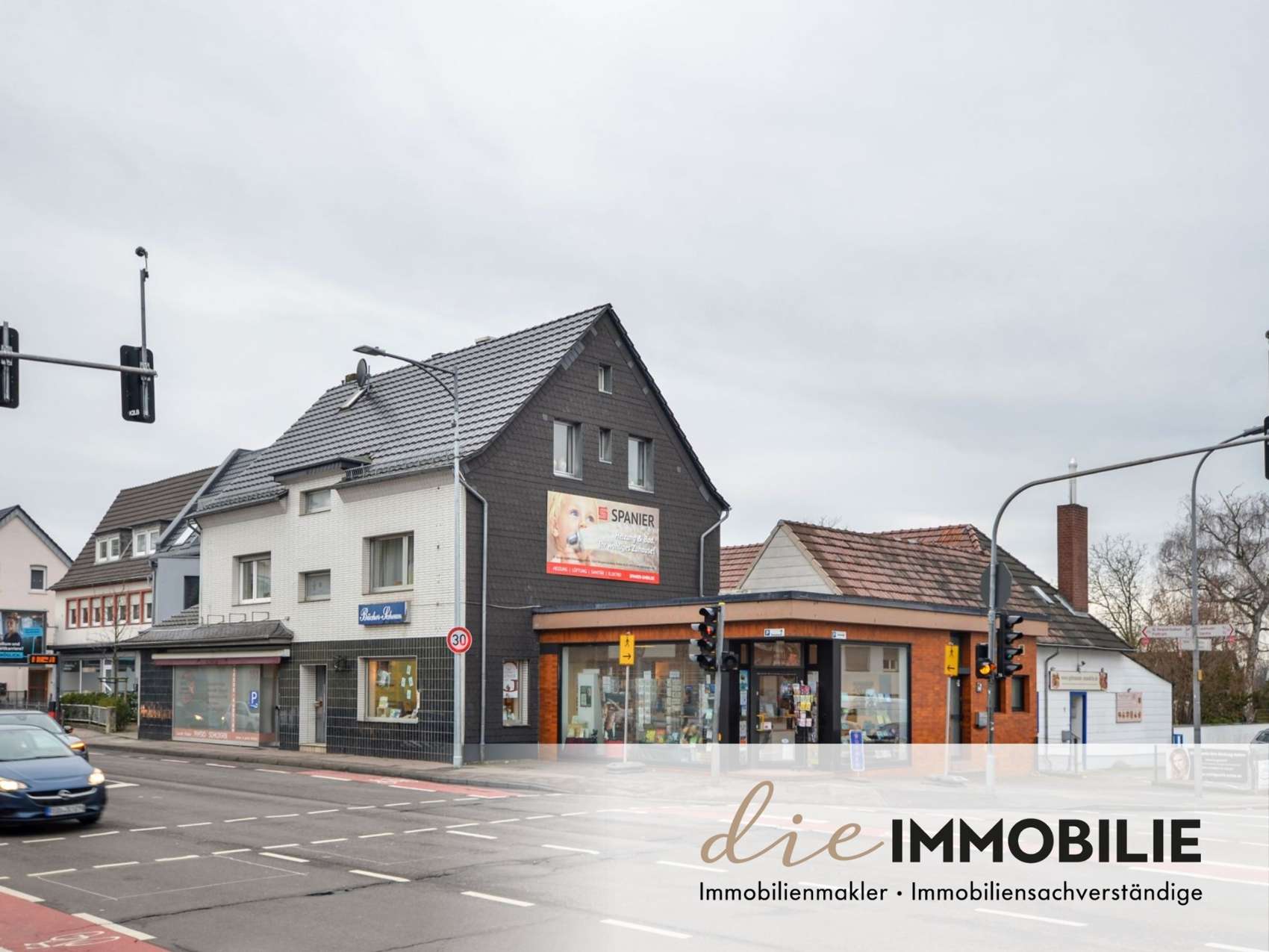 Thumbnail-Haus zum Kaufen in Bergisch Gladbach 825.000,00 € 149 m²