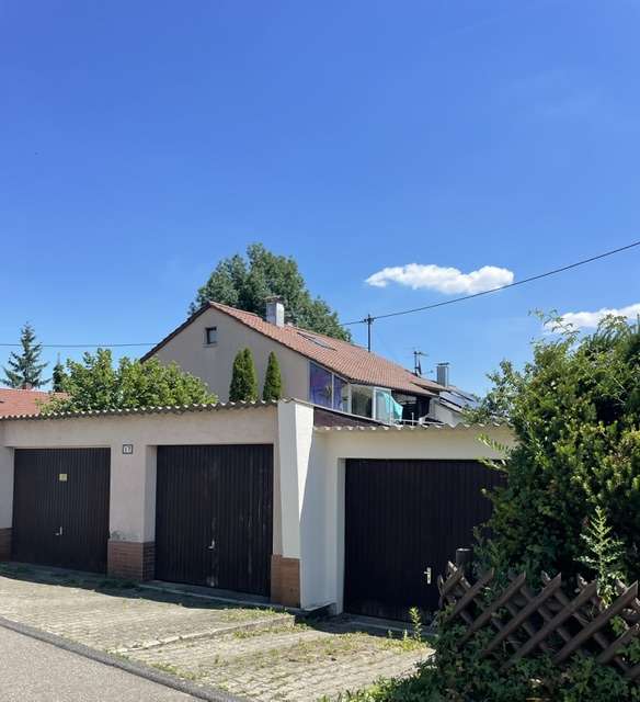 Thumbnail-Haus zum Kaufen in Leonberg 399.999,00 € 163 m²