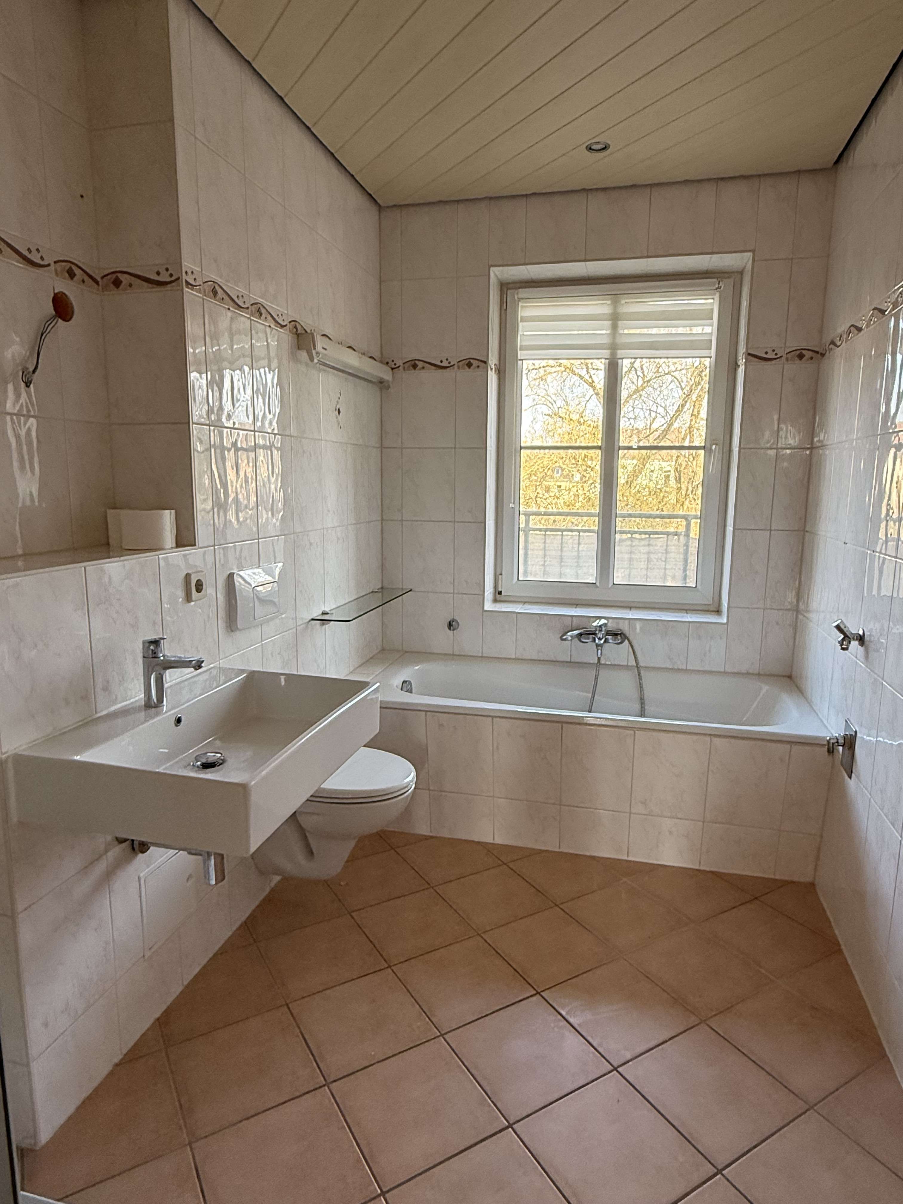 Thumbnail-Wohnung zum Mieten in Zwickau 480,00 € 71 m²