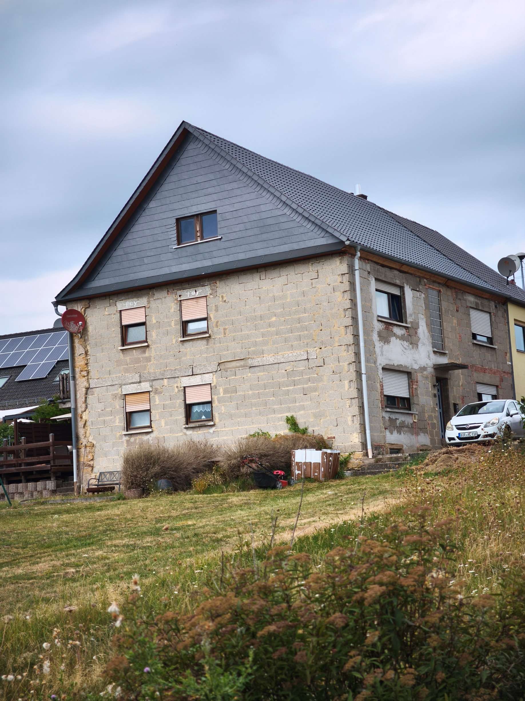 Thumbnail-Haus zum Kaufen in Bergen 169.000,00 € 235 m²