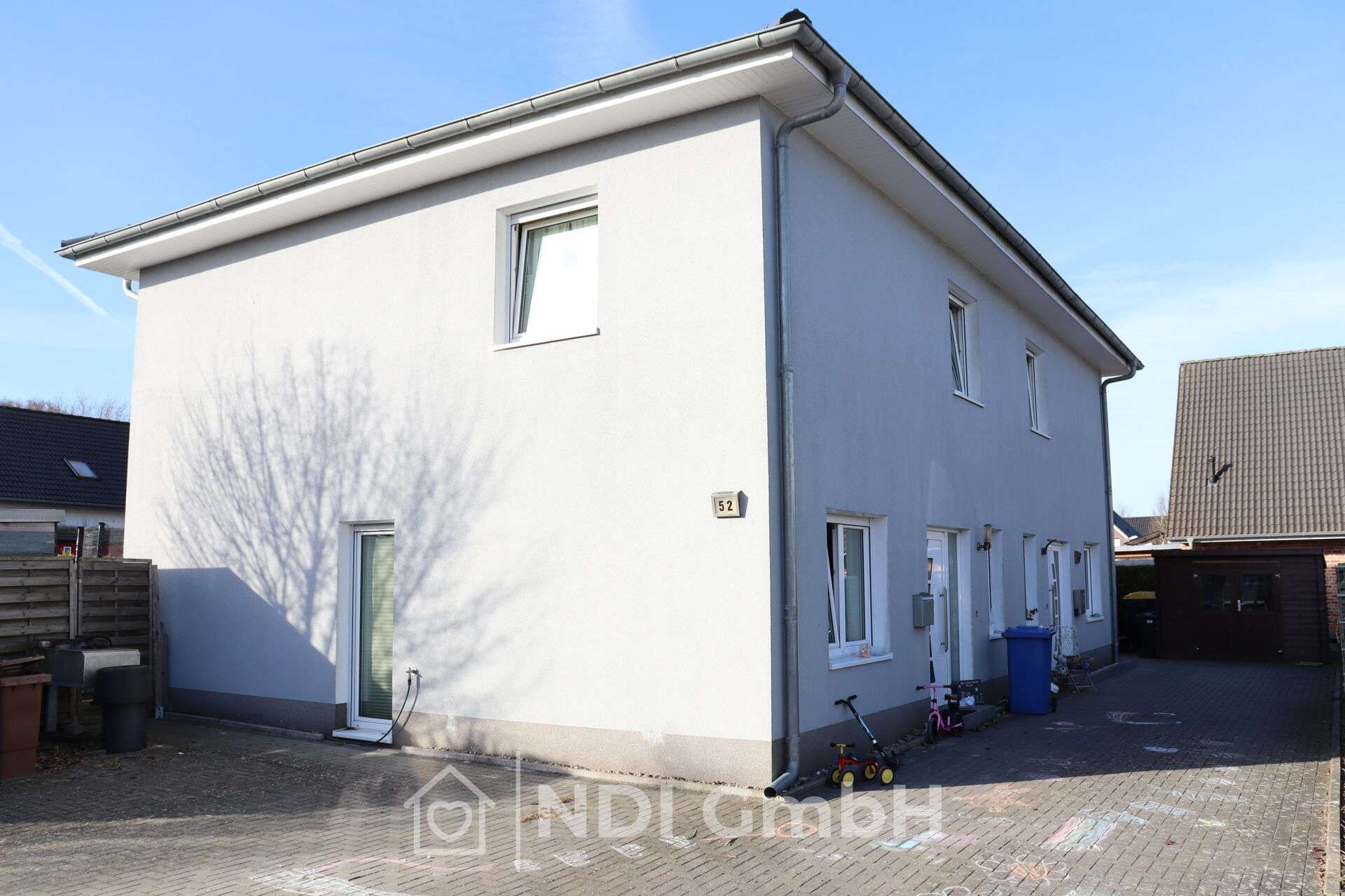 Thumbnail-Haus zum Kaufen in Elmshorn Kölln-Reisiek 354.000,00 € 106 m²