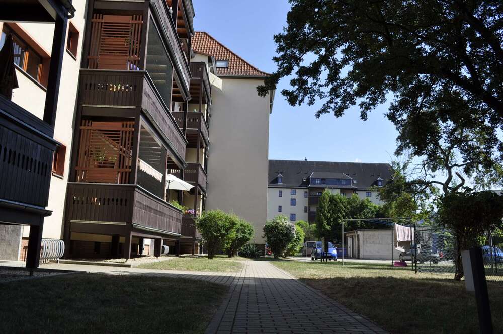 Thumbnail-Wohnung zum Mieten in Zwickau 290,00 € 46.98 m²